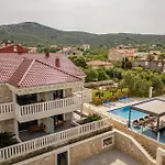 Apartman Lovely In *