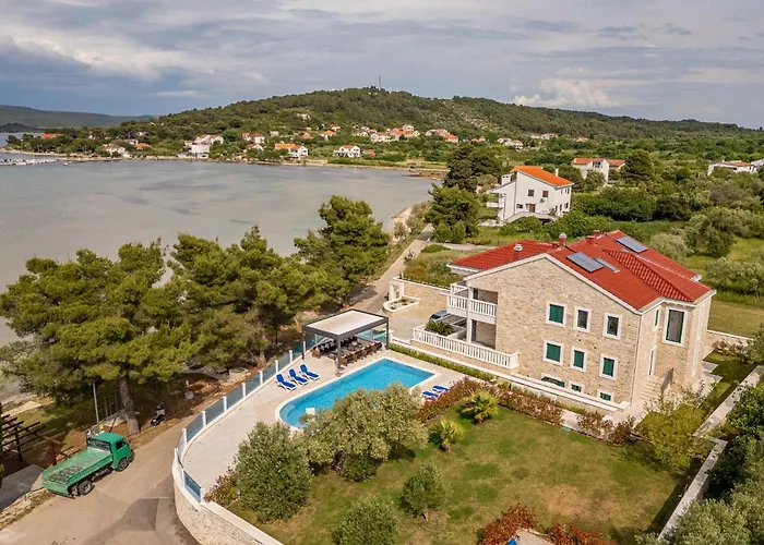 Stunning In With Wifi