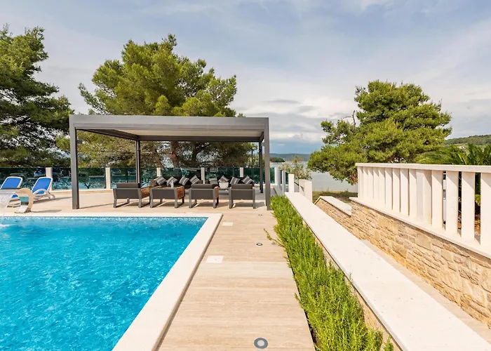 Stunning In With Wifi דירה